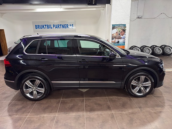 Volkswagen Tiguan 16 of 30