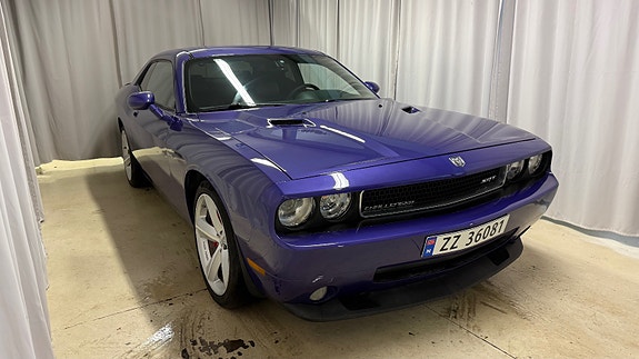 Dodge Challenger 4 of 23