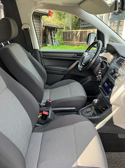 Volkswagen Caddy 11 of 15