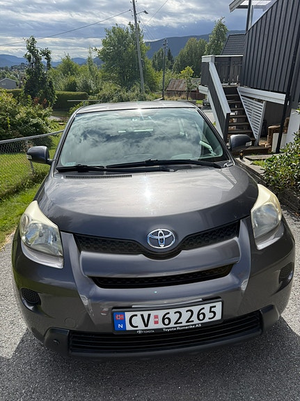 Toyota Urban Cruiser 12 of 23