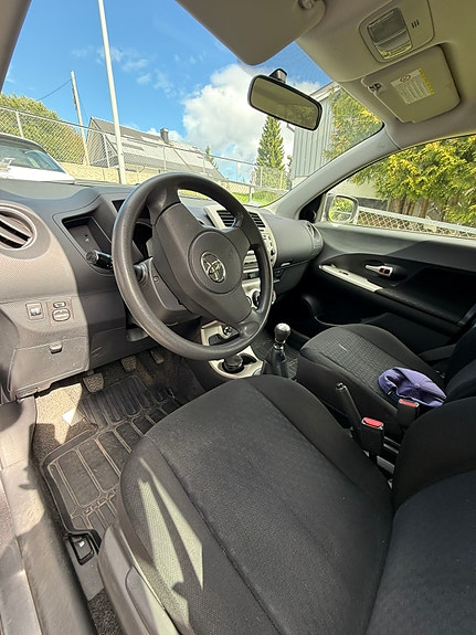 Toyota Urban Cruiser 21 of 23