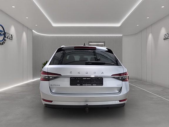 Skoda Superb 6 of 25