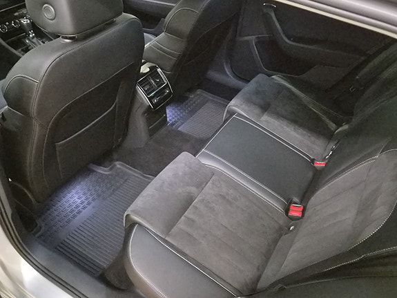 Skoda Superb 21 of 25
