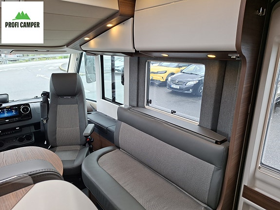 Carthago c-line I 5.9 XL LE (MB) "Black Edition" 19 of 30