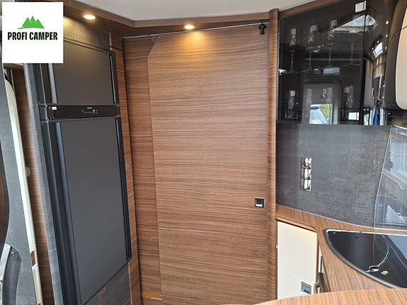 Carthago c-line I 5.9 XL LE (MB) "Black Edition" 26 of 30