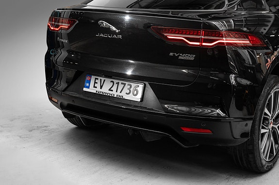 Jaguar I-PACE 7 of 26