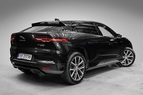 Jaguar I-PACE 9 of 26