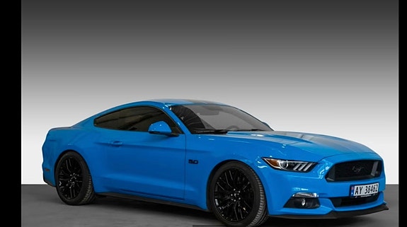 Ford Mustang 5 of 16