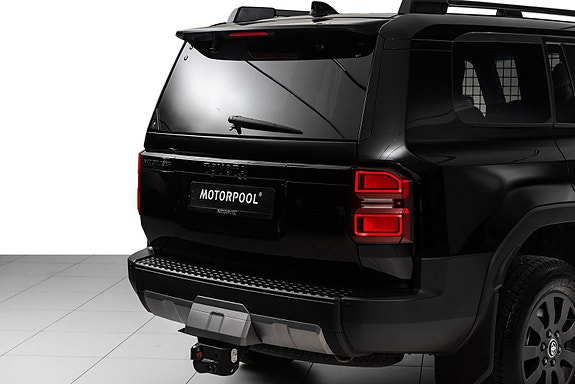 Toyota Land Cruiser 23 of 27