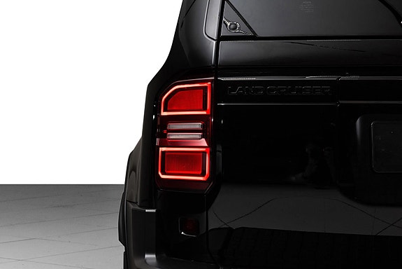 Toyota Land Cruiser 24 of 27
