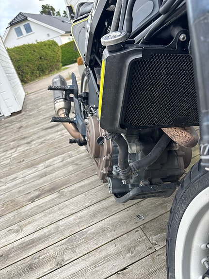 Husqvarna Svartpilen 401 4 of 4