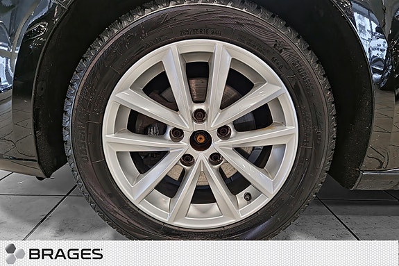 Renault Megane 19 of 19