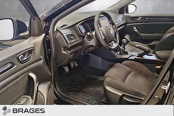 Renault Megane 15 of 19
