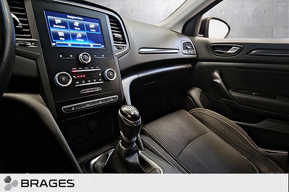 Renault Megane 12 of 19