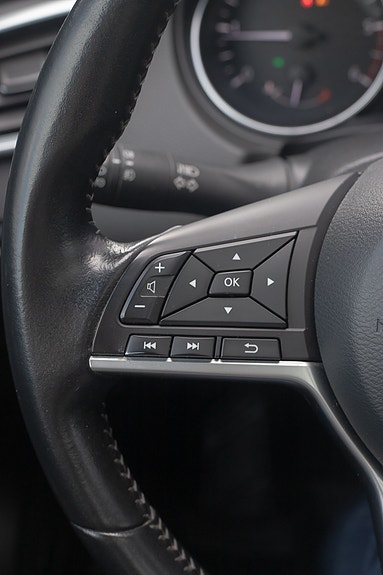 Nissan Qashqai 17 of 30
