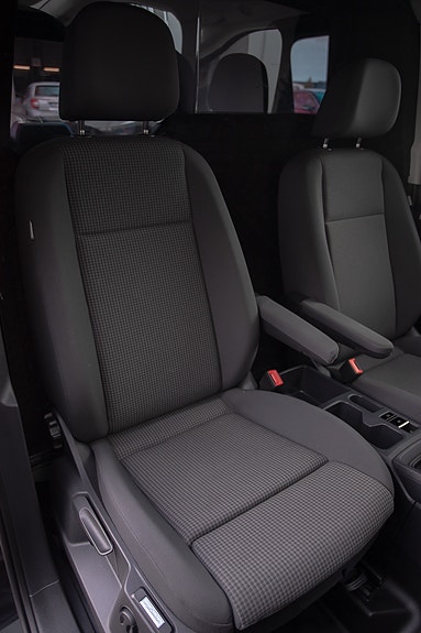 Volkswagen Caddy 25 of 30