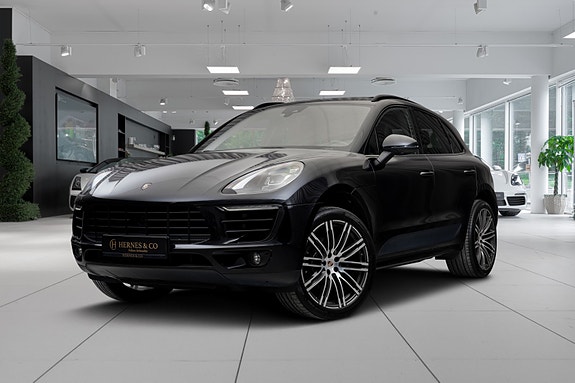 Porsche Macan 3 of 30