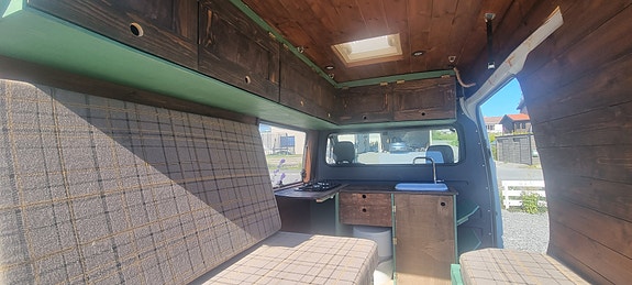 Mercedes-Benz Sprinter 23 of 30