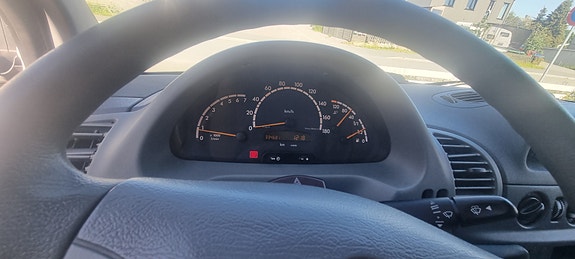 Mercedes-Benz Sprinter 12 of 30