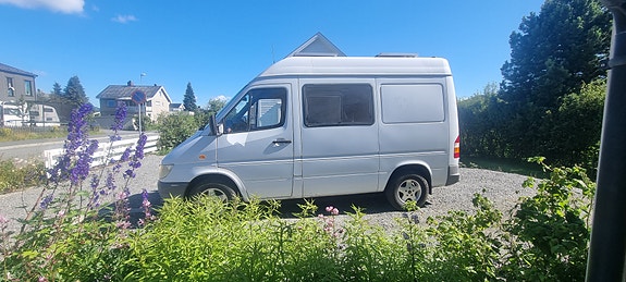 Mercedes-Benz Sprinter 8 of 30