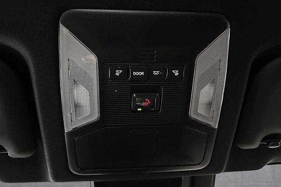 Toyota RAV4 26 of 28