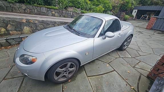 Mazda MX-5 7 of 15