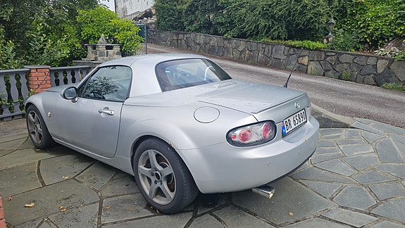 Mazda MX-5 6 of 15
