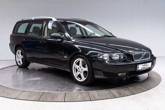 Volvo V70 15 of 30