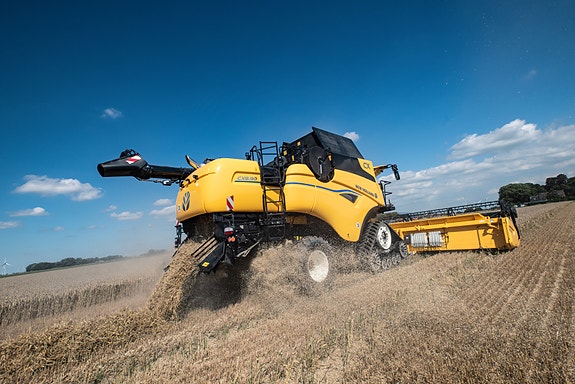 New Holland CX 8.90 4 of 10