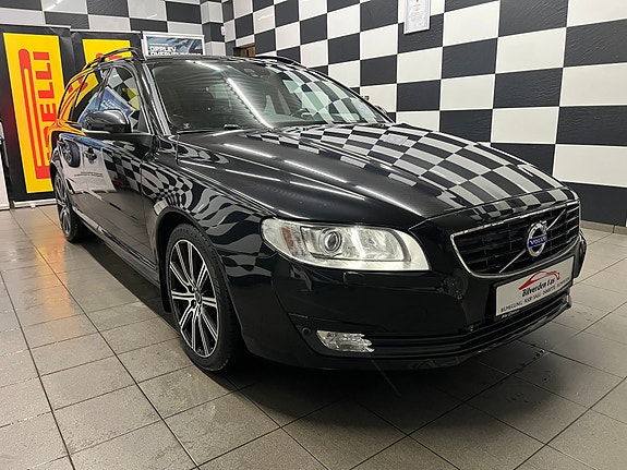 Volvo V70 5 of 30