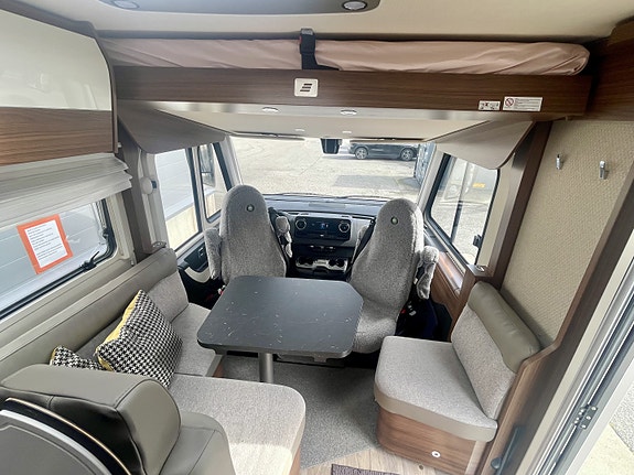 Hymer B 680 MC 2023 – NY 2,0 L MOTOR | 24.000 KM | LITHIUM | 1500 W INVERTER | SENKESENG | TV 7 of 30
