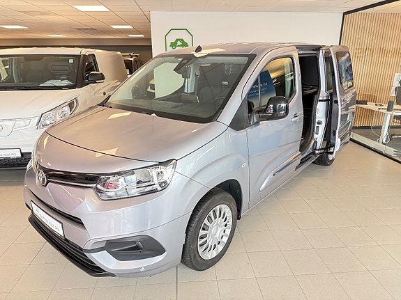 Toyota Proace City 2 of 30