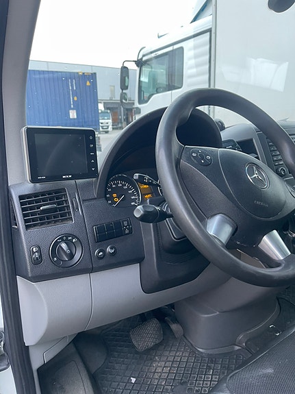 Mercedes-Benz Sprinter 316 7 of 9