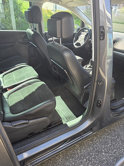 Volkswagen Sharan 22 of 22