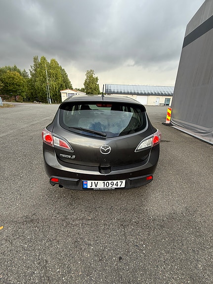 Mazda 3 4 of 17