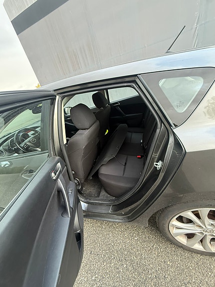 Mazda 3 6 of 17