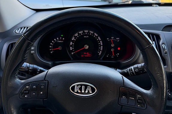 Kia Sportage 10 of 17