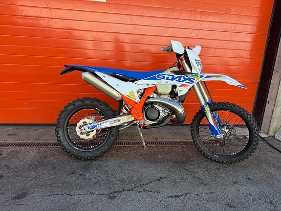 KTM 300 EXC 6DAYS 9 of 16