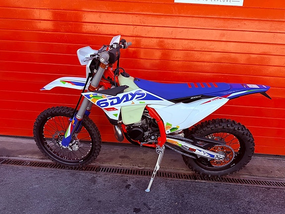KTM 300 EXC 6DAYS 13 of 16