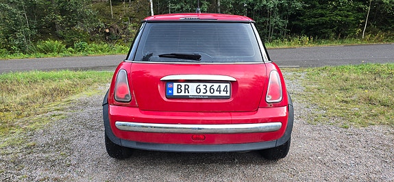 MINI Cooper 9 of 24