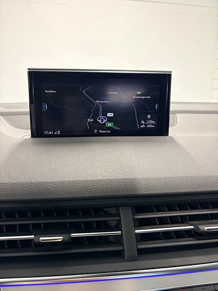 Audi Q7 25 of 30