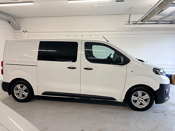 Toyota Proace 4 of 19
