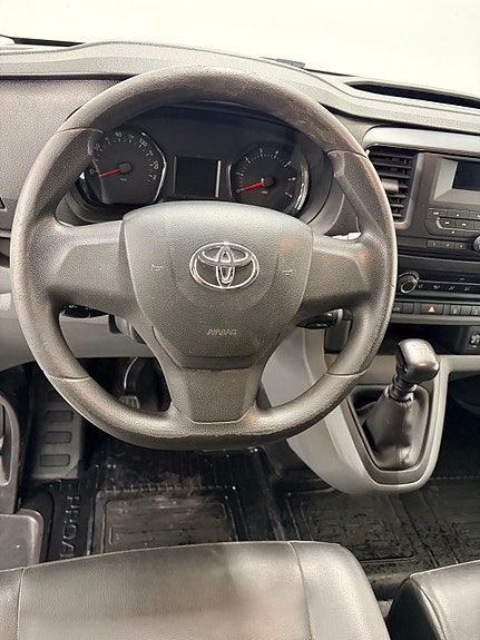 Toyota Proace 14 of 19