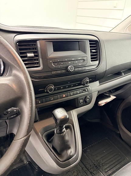 Toyota Proace 15 of 19
