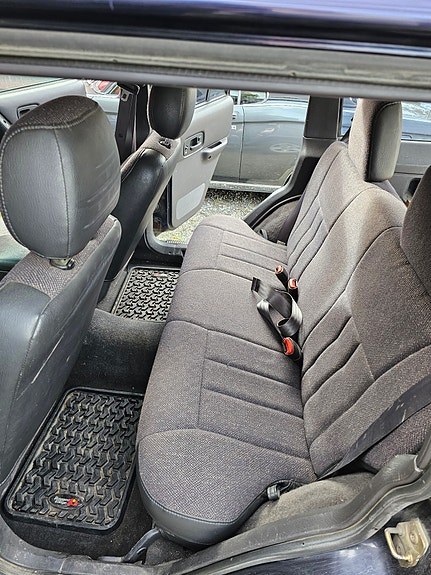 Jeep Cherokee 7 of 24