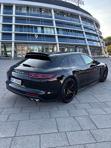 Porsche Panamera 6 of 18