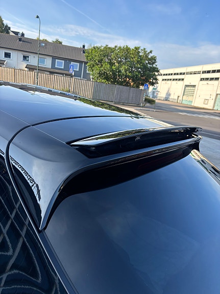 Porsche Panamera 4 of 18