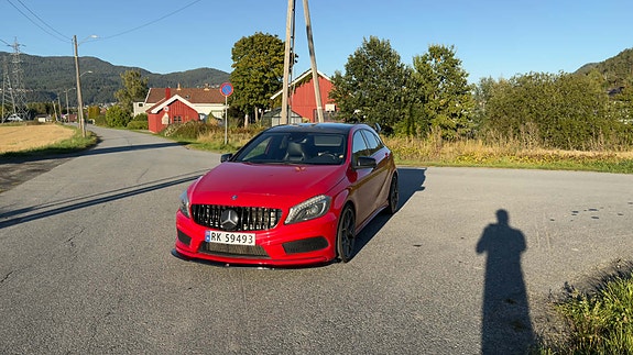 Mercedes-Benz A250 3 of 20
