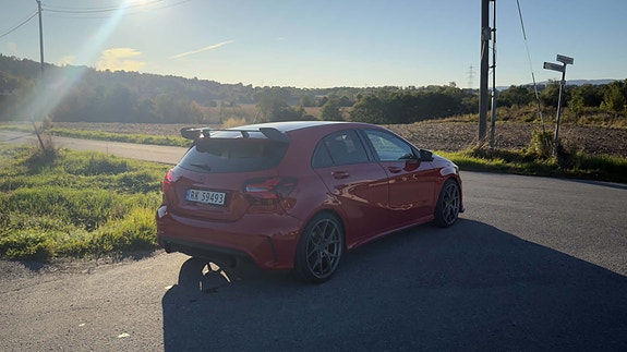 Mercedes-Benz A250 7 of 20