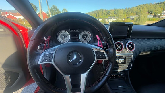 Mercedes-Benz A250 15 of 20